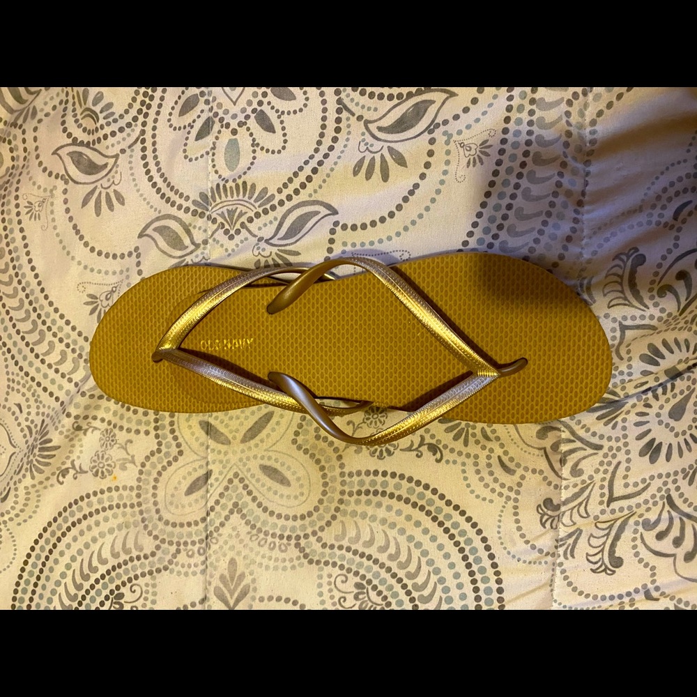 Old Navy Flip Flops , size 9, but fit like an 8.